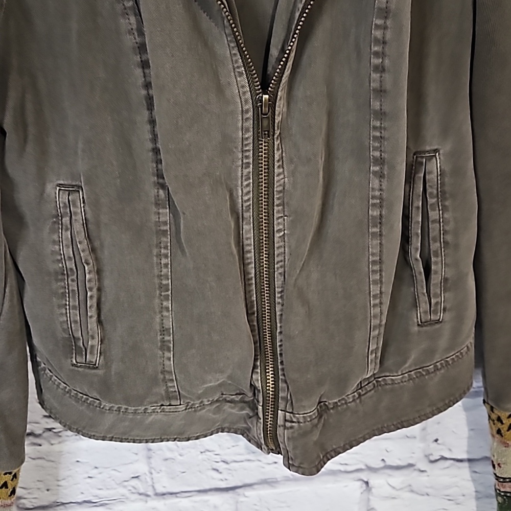 Others Follow lightweight jacket - Picture 5 of 10